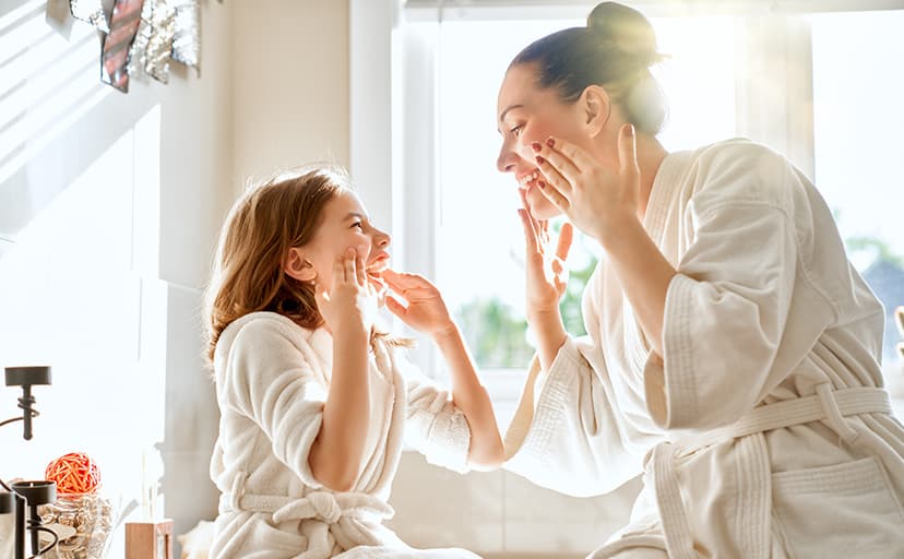 River Dream White Fabric Shower Curtain Set, Cotton Blend, Waffle Weave, with Snap in Replacement Liner,71 x 74 inches