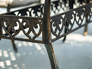 7-Piece Patio Furniture Dining Set, All-Weather Cast Aluminum Outdoor Table and Chairs for 6, Includes 4 Fixed Chairs & 2 Swivel Chair & 60’’ Rectangular Dining Table, Red