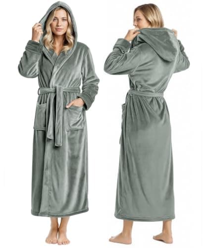 best cozy gifts for women