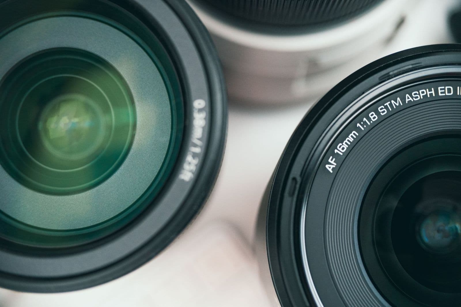 Vintage 16mm film camera, one of the best 16mm cameras for filmmakers