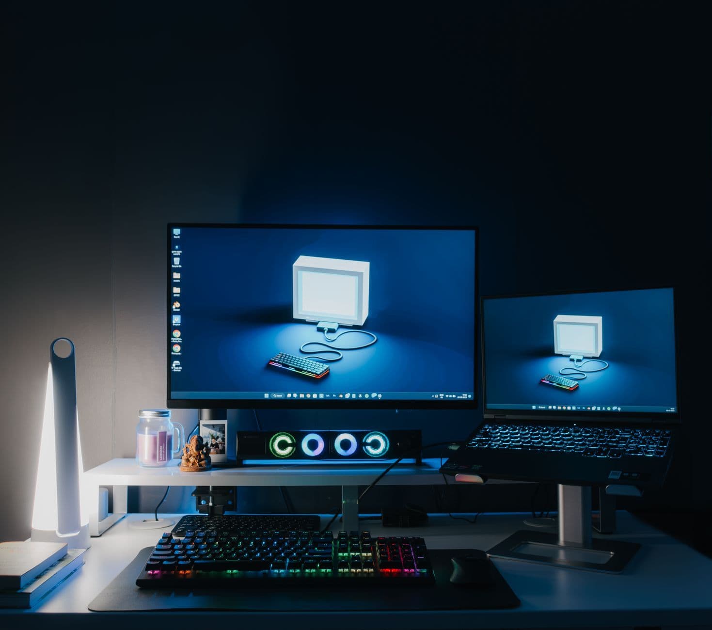Best 4K desktop monitors on a home office desk