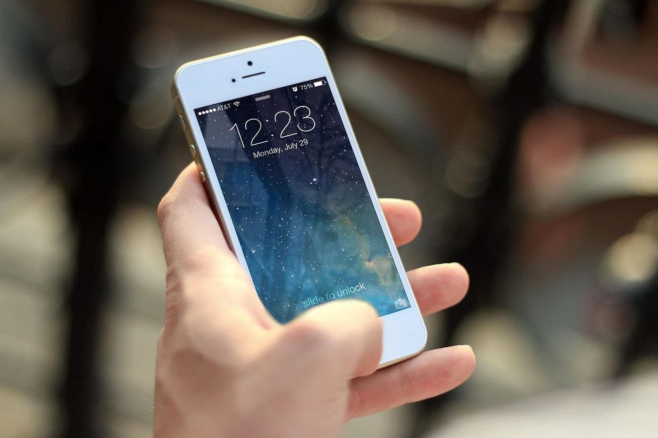 Best android phones under 600 shown side by side