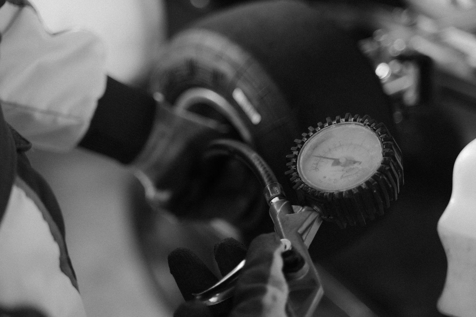 Best Bicycle Tire Pressure Gauge for 2026