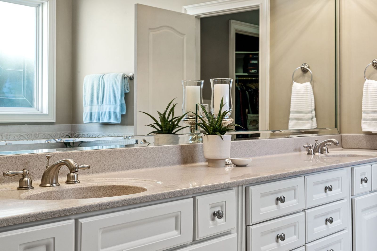 Best Bathroom Drawer Organizers for 2026: Matching the Right Model to Your Routine